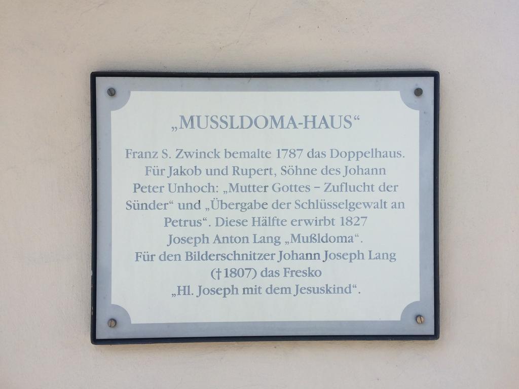 Ferienwohnungen Im Lueftlmalereck, Mussldomahaus Oberammergau Luaran gambar